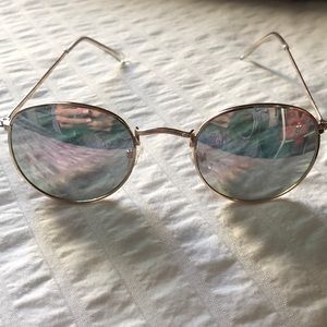 Urban Outfitters Round Sunglasses